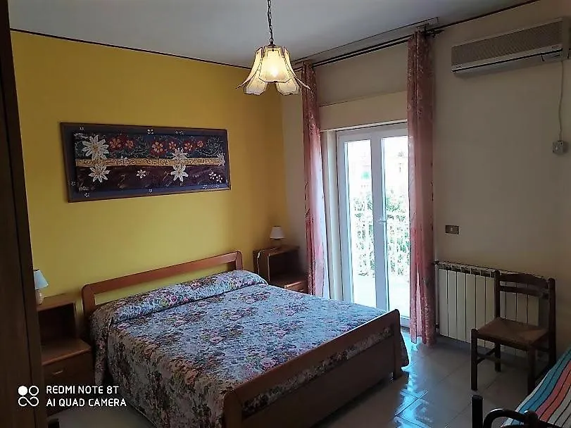 **  Hotel Eliseo Giardini Naxos Italy