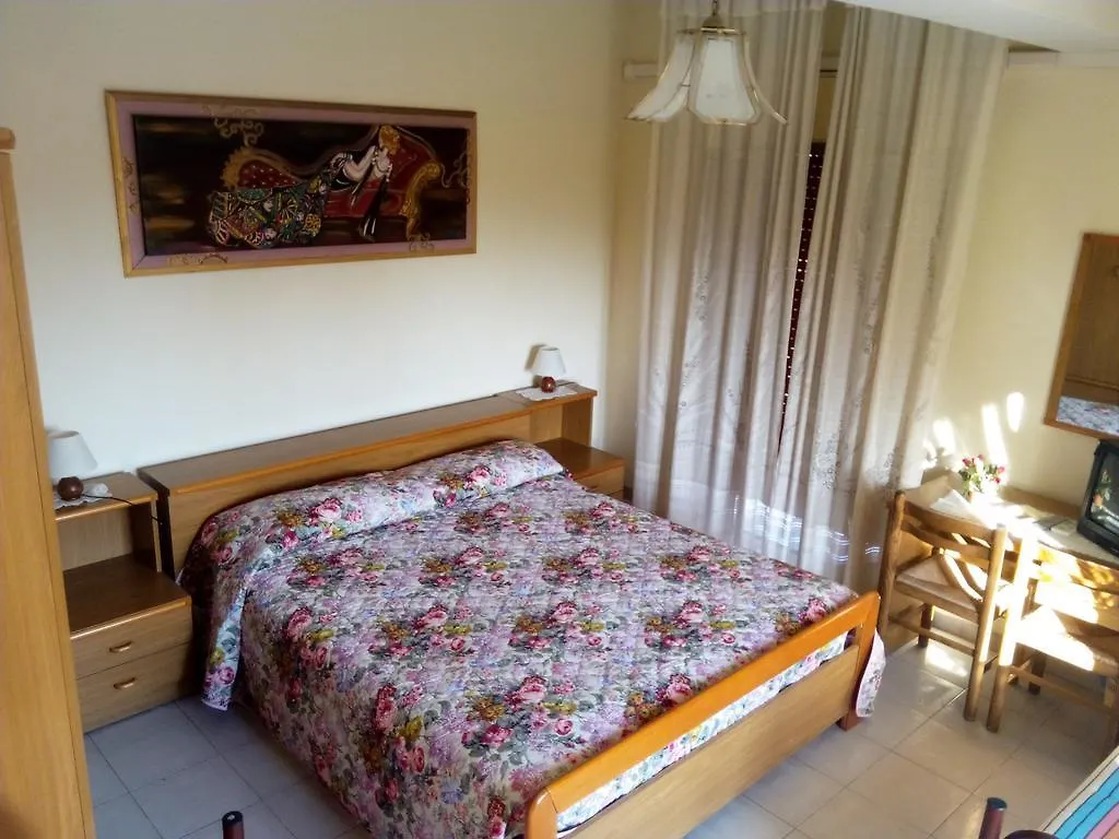 **  Hotel Eliseo Giardini Naxos Italy