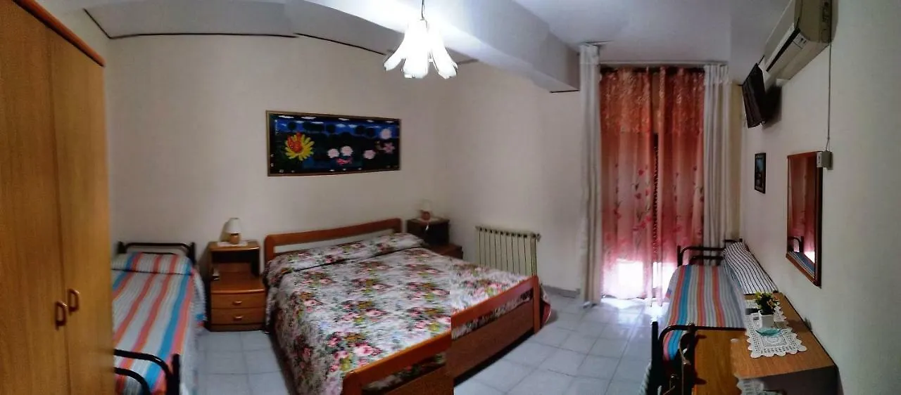 Hotel Eliseo Giardini Naxos 2*,  Italy