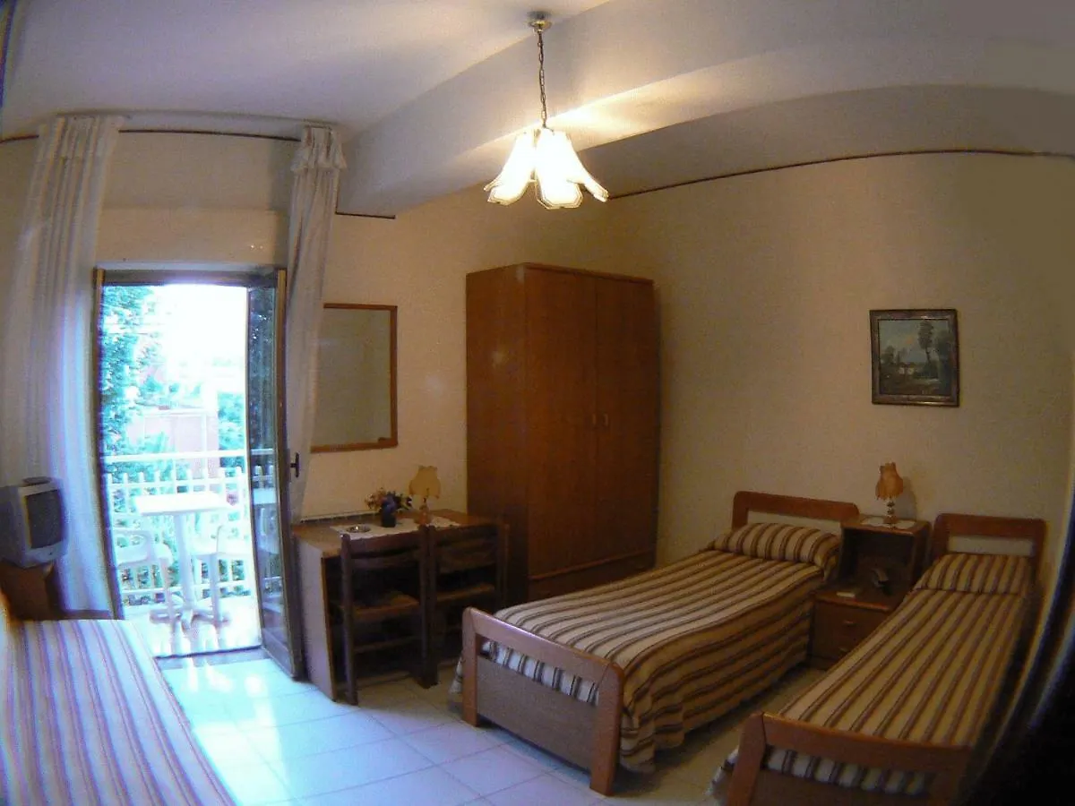 Hotel Eliseo Giardini Naxos