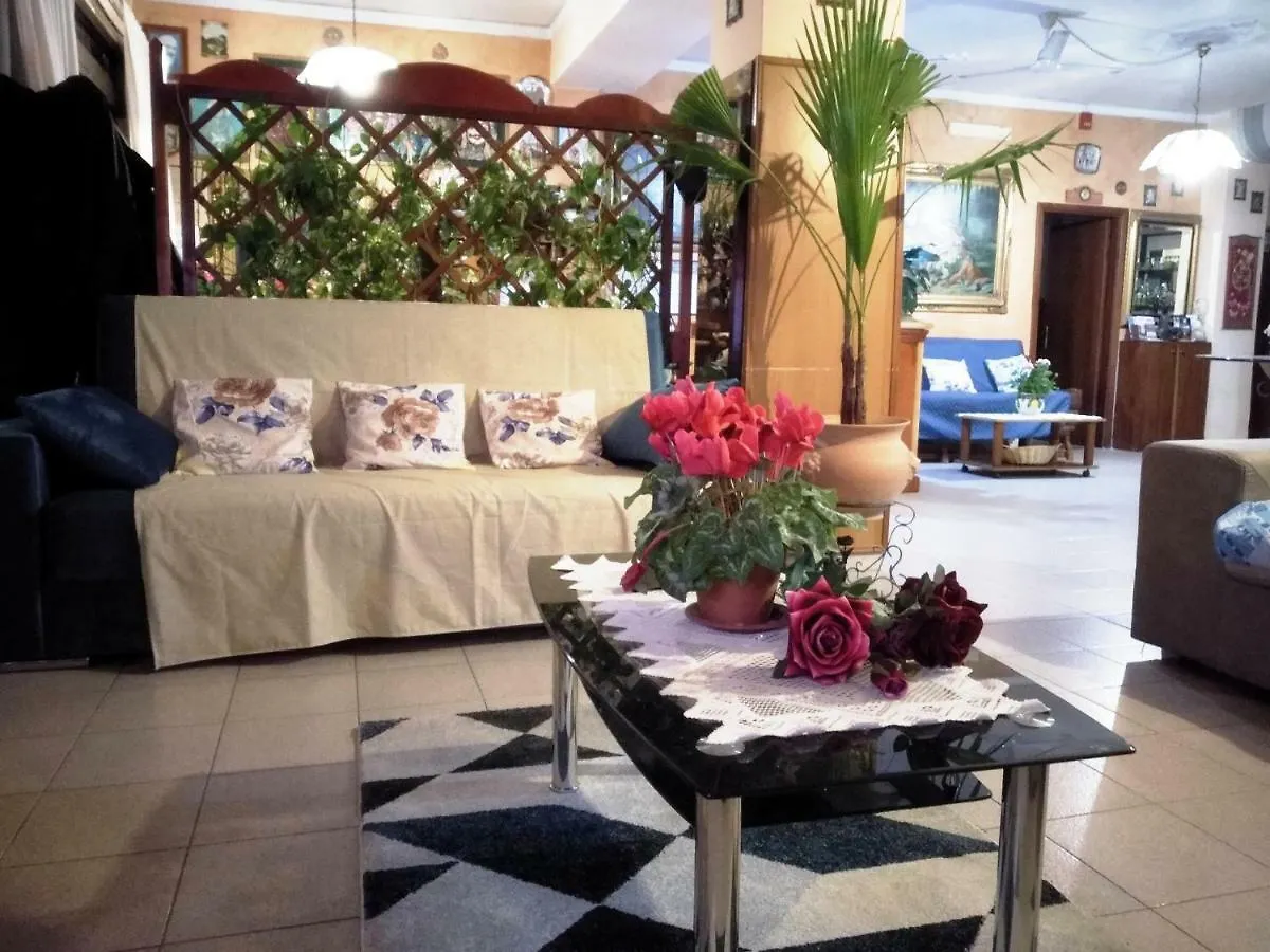 **  Hotel Eliseo Giardini-Naxos Włochy